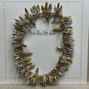 Stella and Dot Renegade Stretch Bracelet